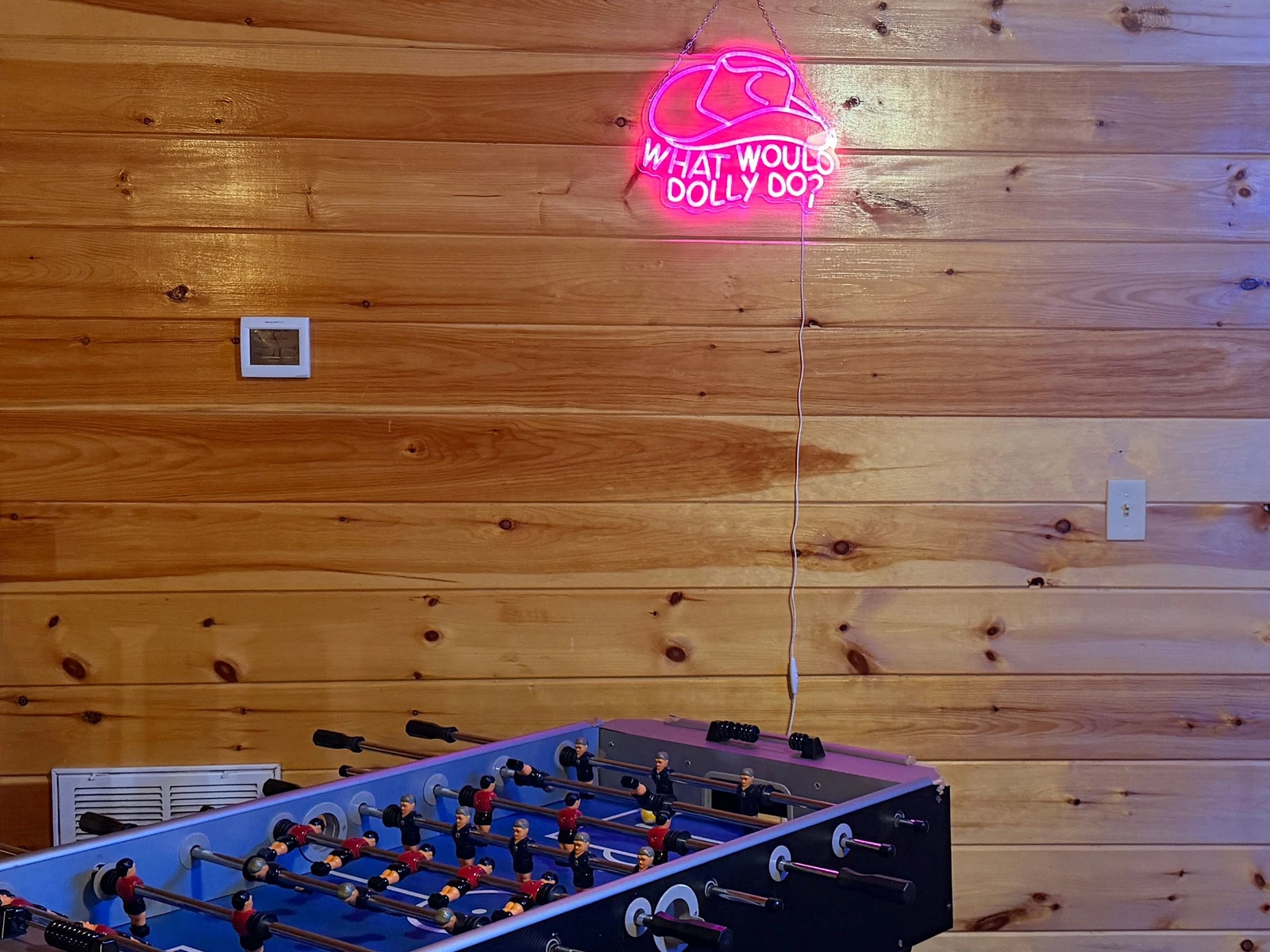 Dolly Bear Pool Cabin