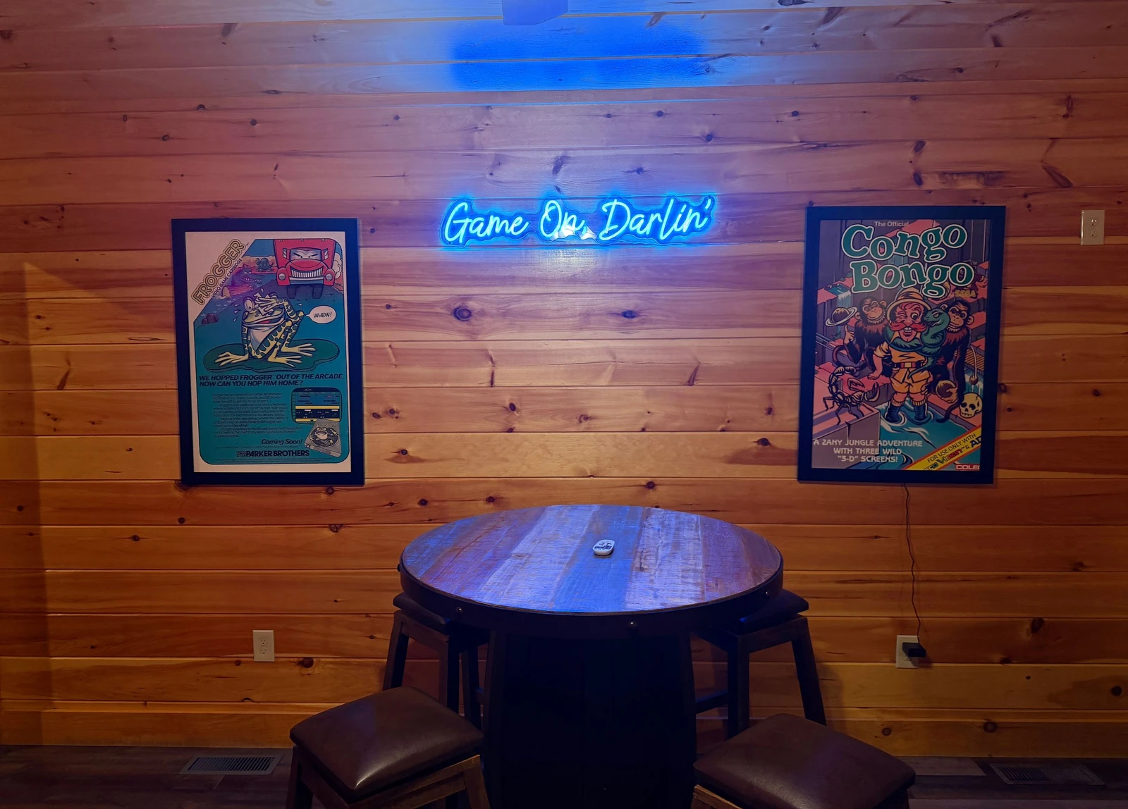 Dolly Bear Pool Cabin