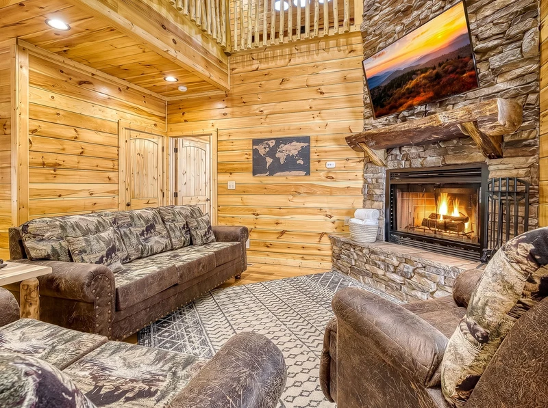 Woodness Gracious full size living room