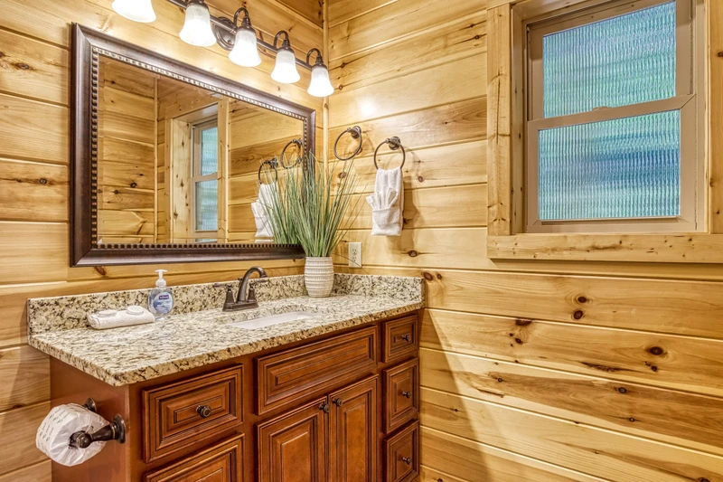 Woodness Gracious main level bathroom with single vanity