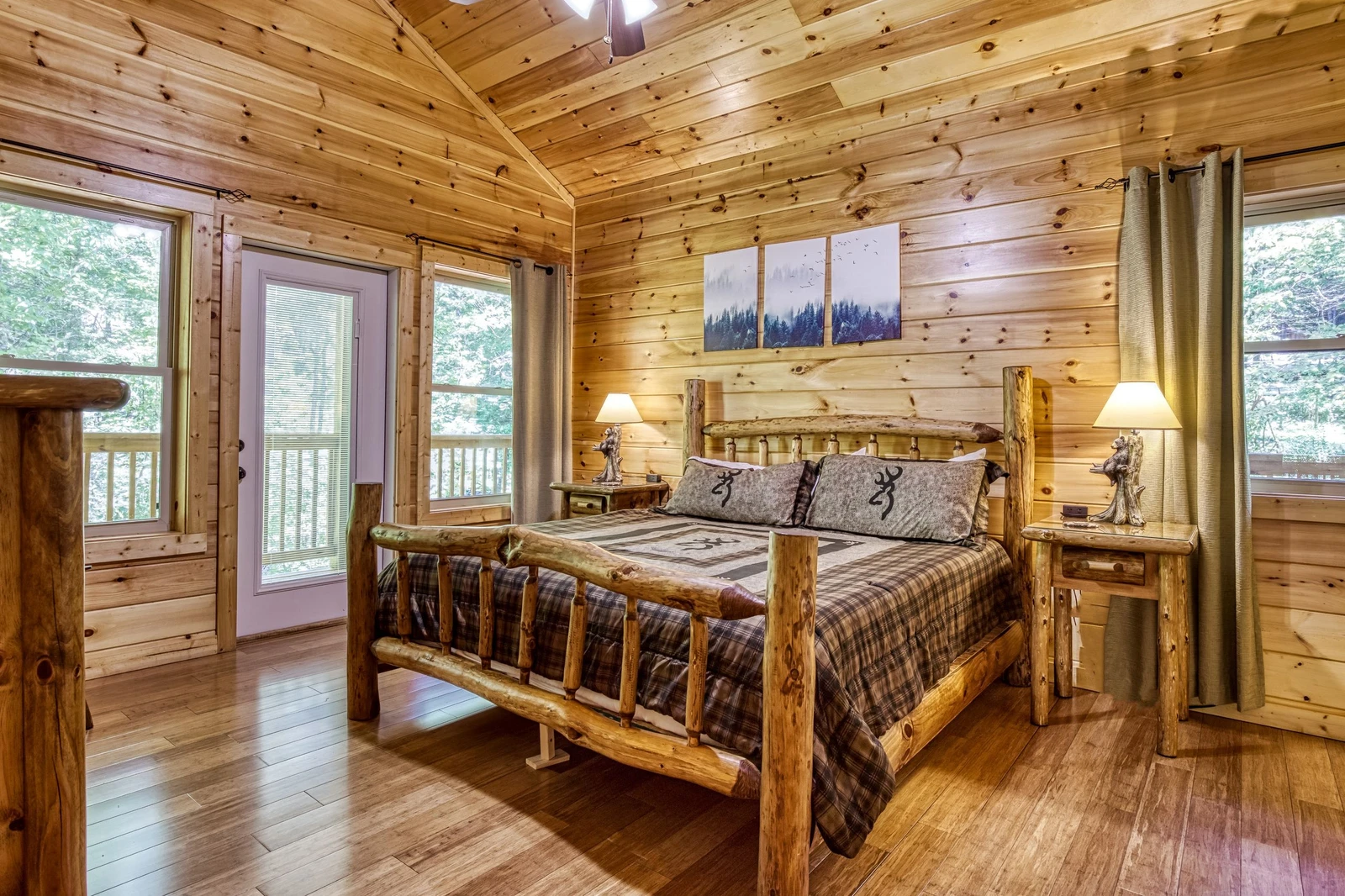 Woodness Gracious upper level bedroom 2 with king size bed and deck access
