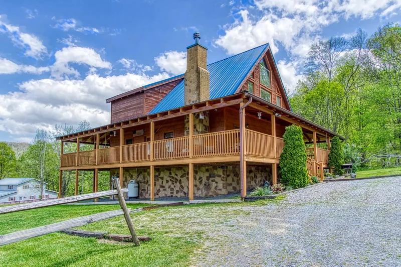 Mountain Creek Retreat