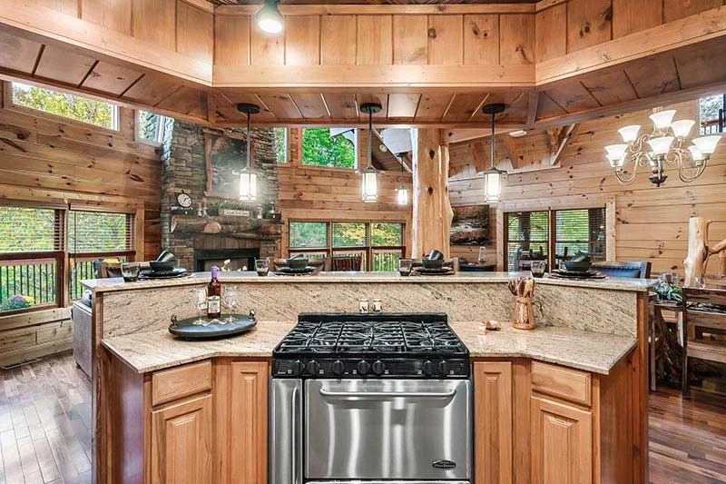 Cook holiday meals effortlessly on this 6 burner gas stove.