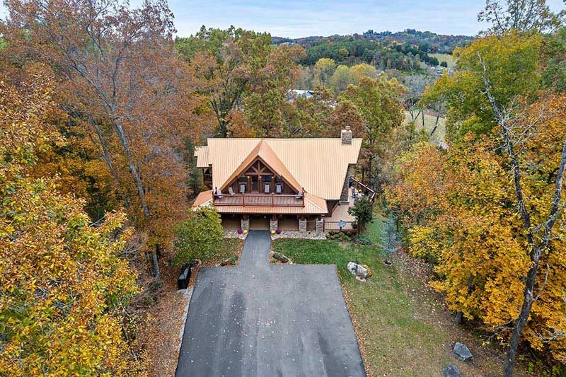 Smoky Mountains aerial view of Alpine Oasis cabin rental.
