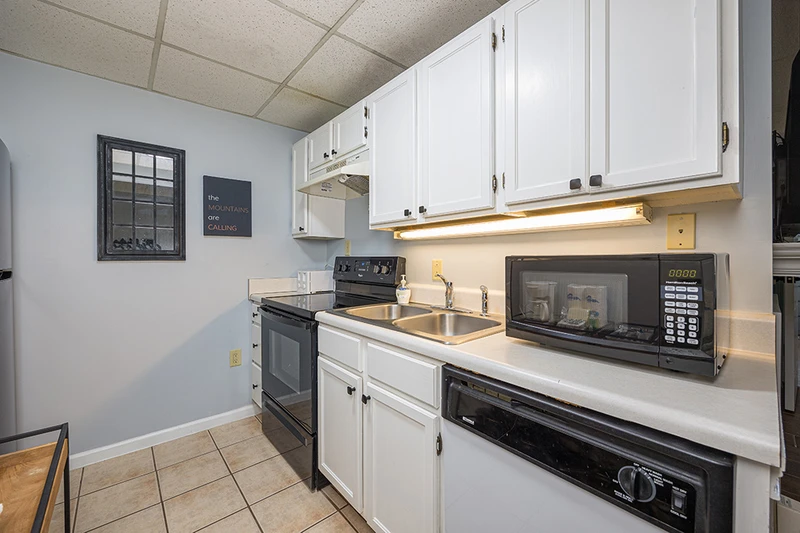 Fully equipped kitchen in you Gatlinburg condo.