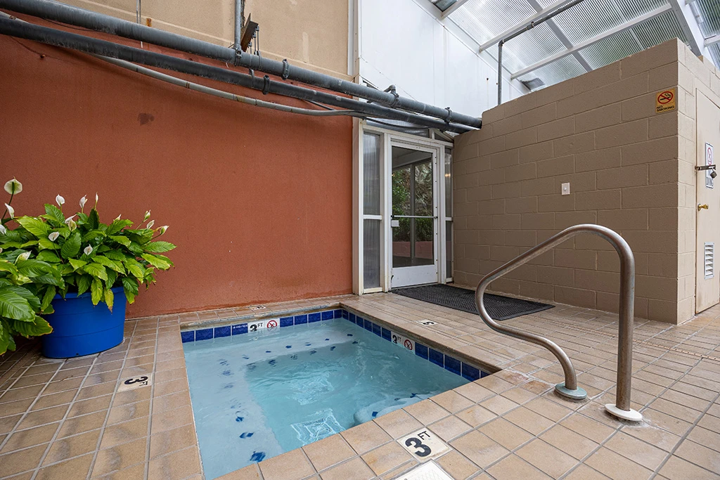 Indoor Hot Tub Gatlinburg Towers Condos