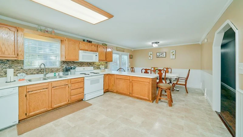 Rental's large kitchen area.