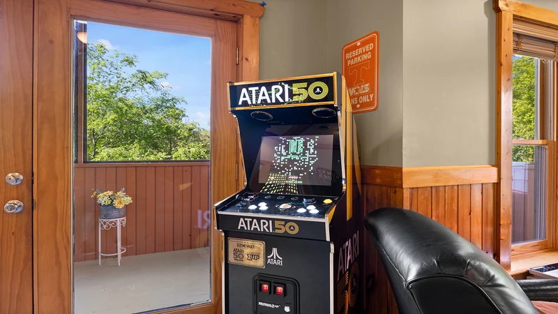 Atari mult-game arcade in the cabin's downstairs gameroom.
