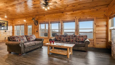 Your cabin in the Smokies with inviting mountain views.