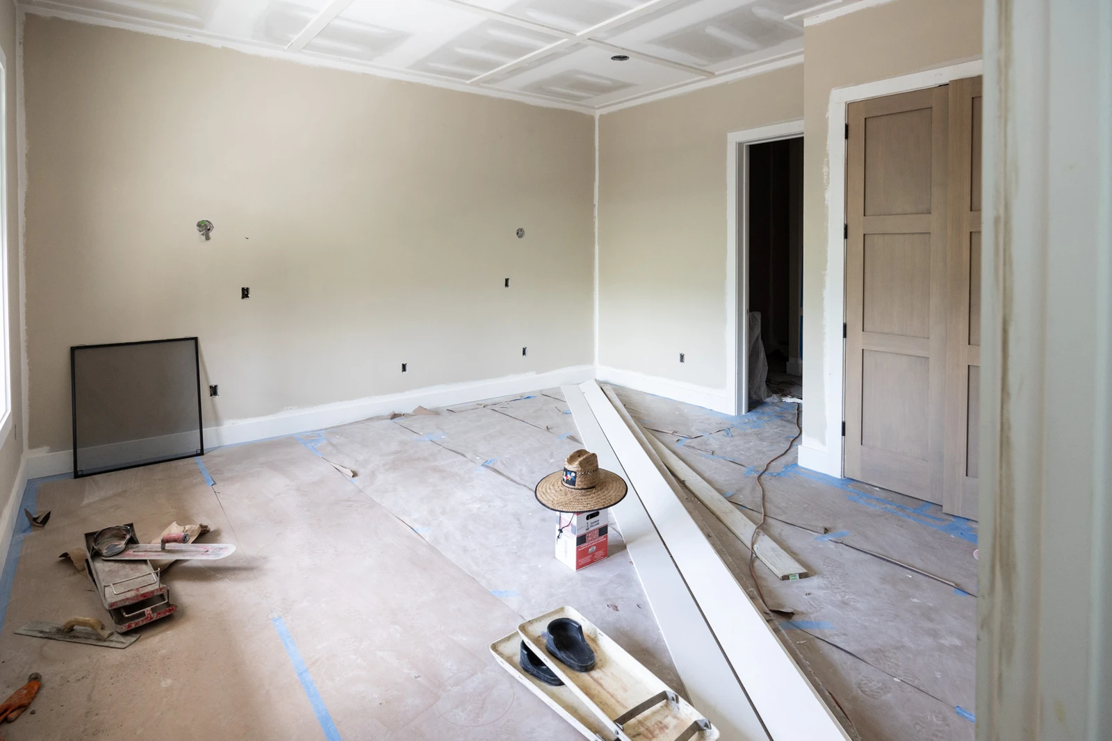 Third bedroom under construction.