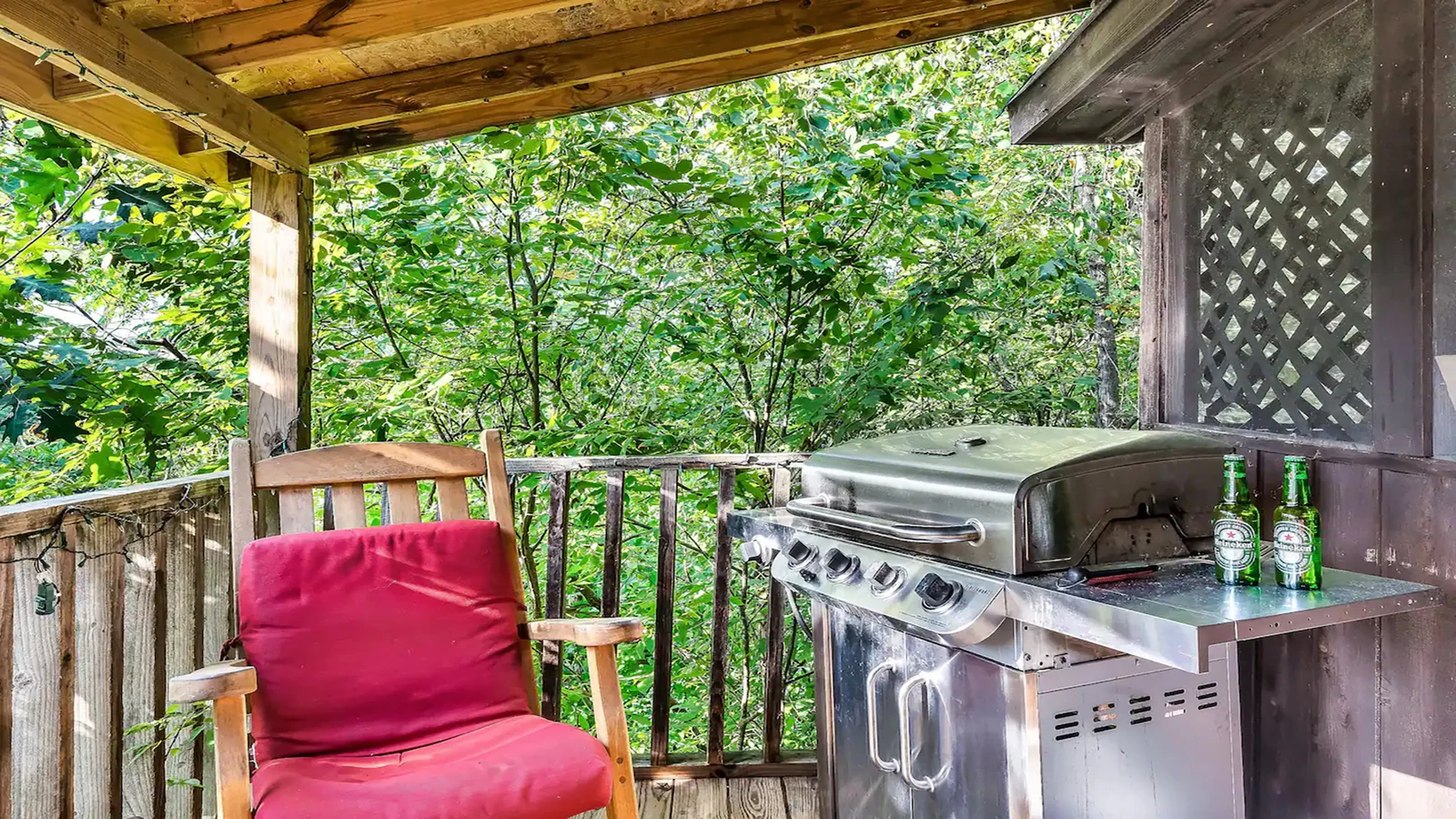 Grilling is made easy on the cabin's gas grill.