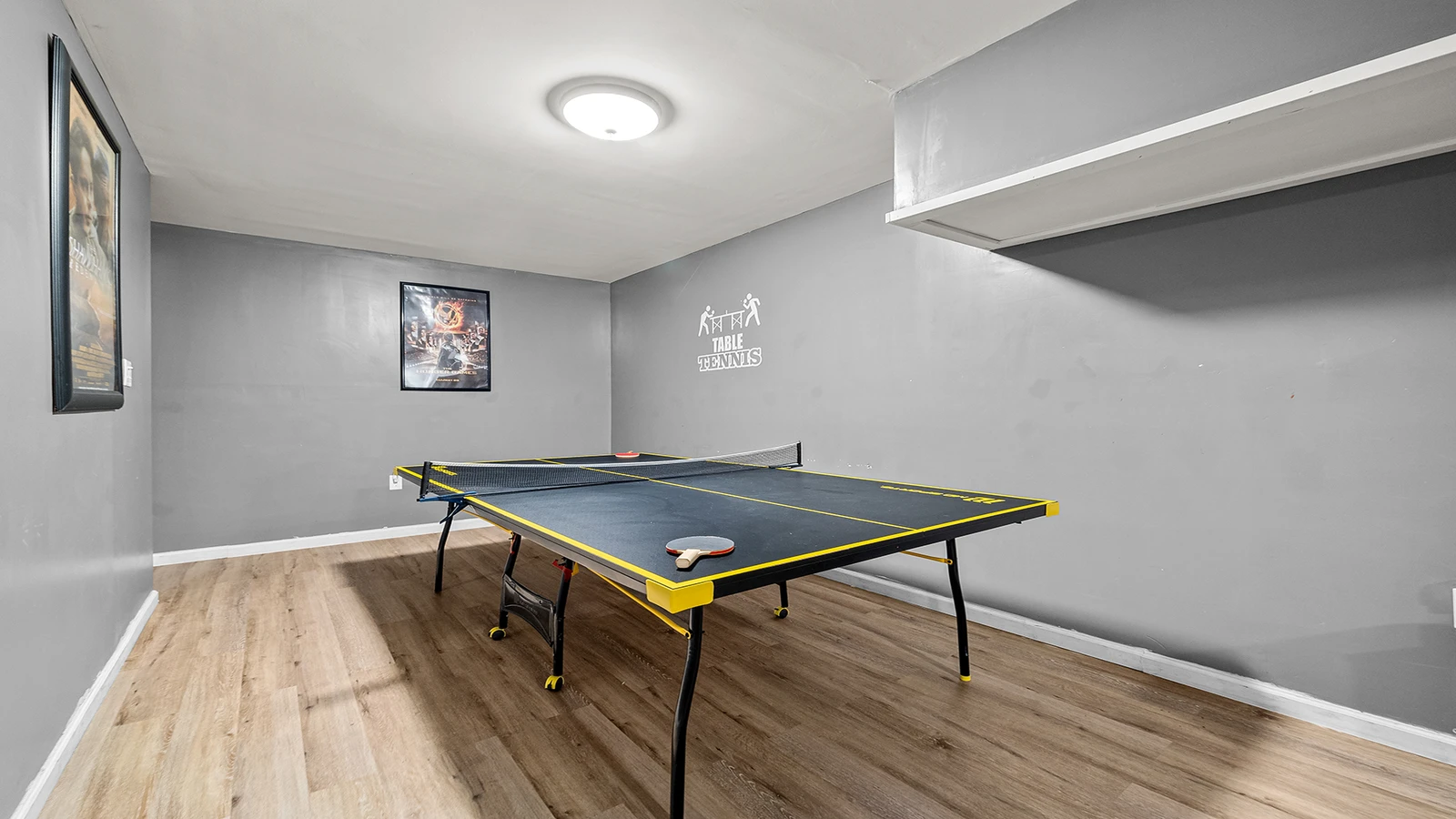 The family can enjoy endless games of ping pong. 