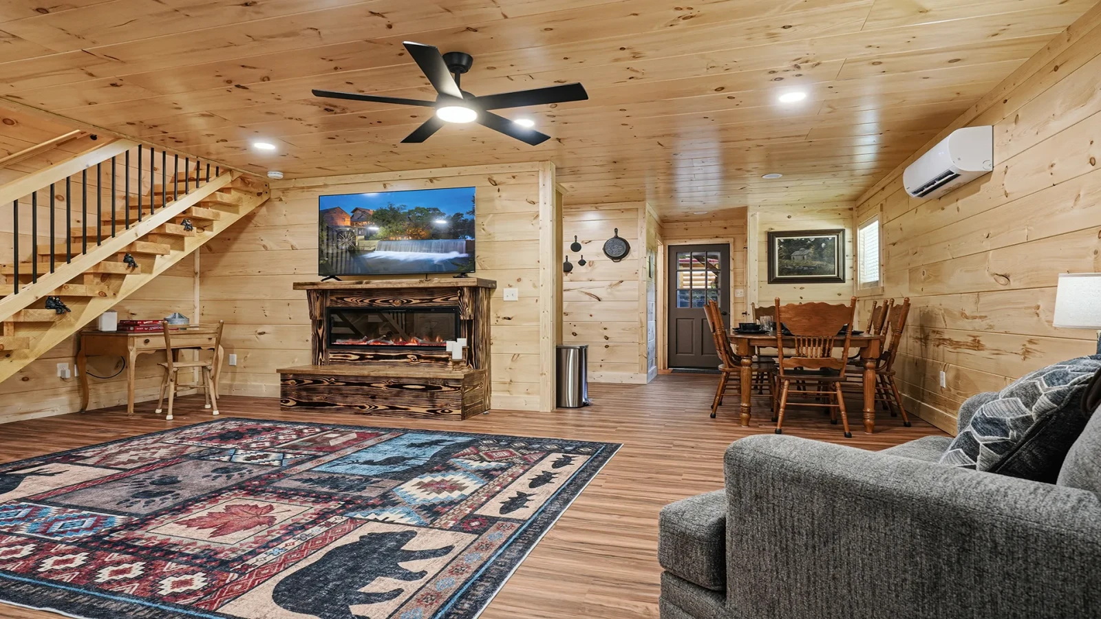 Rocking N Creekside Getaway