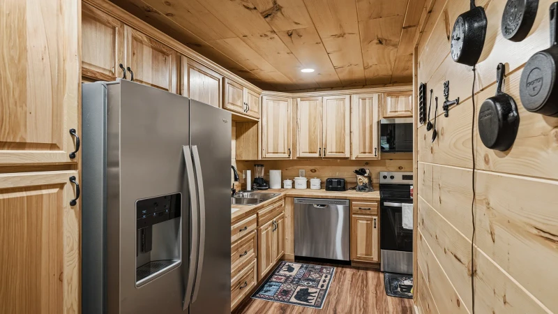 Rocking N Creekside Getaway