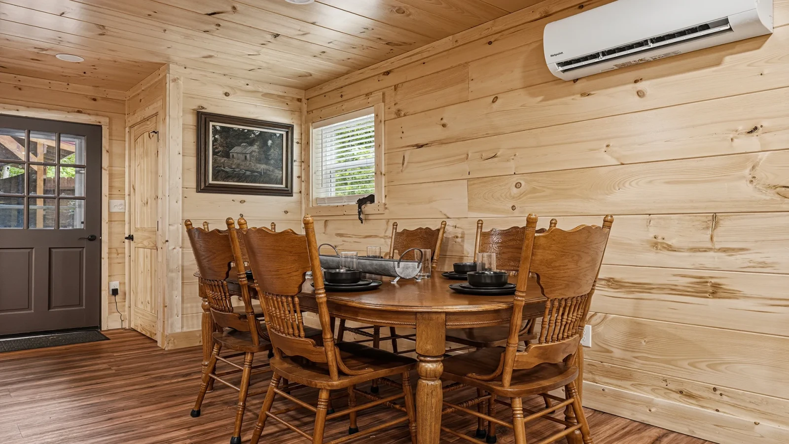 Rocking N Creekside Getaway