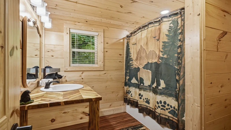 Rocking N Creekside Getaway