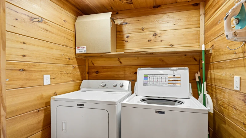 Full sized washer and dryer at your cabin in the Smokies.