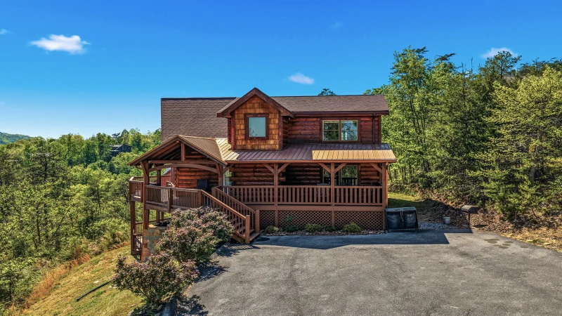 Cabin's exterior photo of this large 3BR pool cabin in the Smokies.