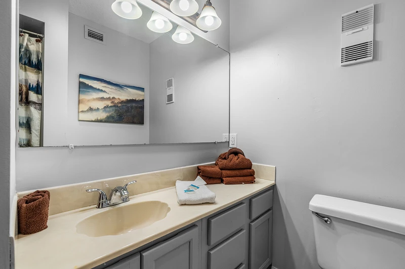 Full bath at your Gatlinburg condo.