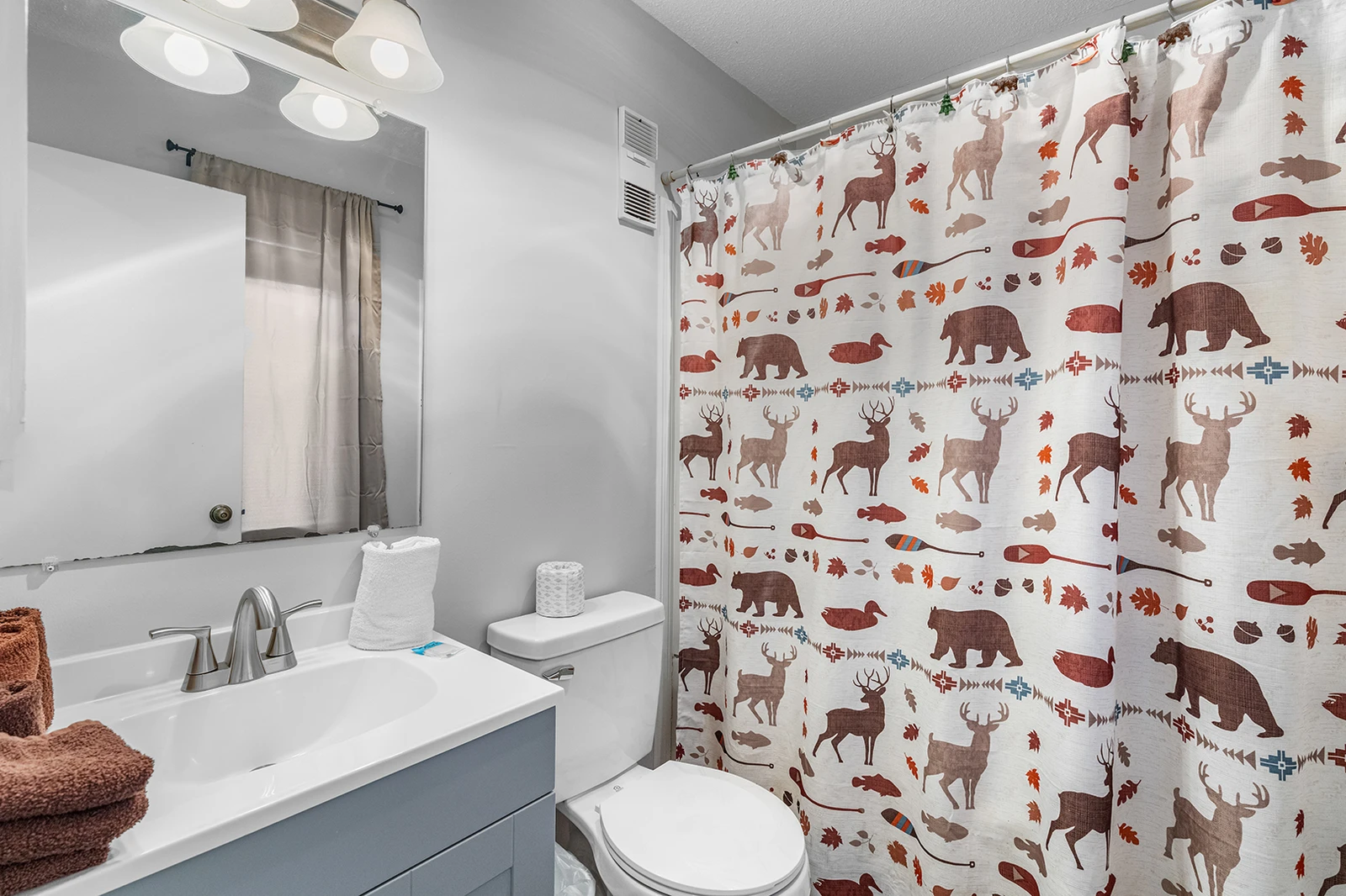 Condo's second full bath.