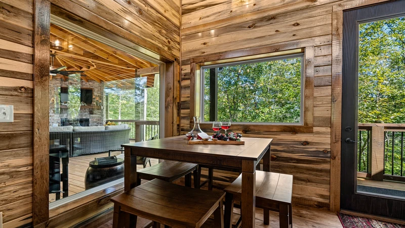 Have a big family, no problem with all the dining table space this cabin offers.