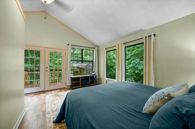 Sugar Bear Cabin