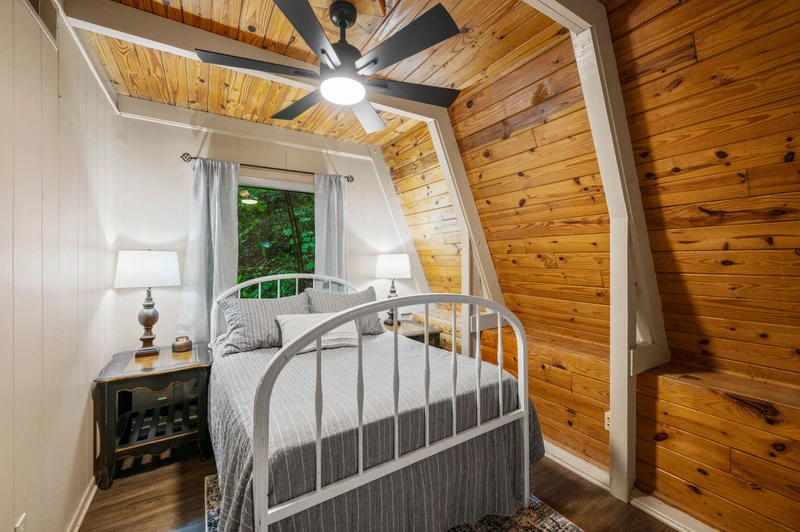 Sugar Bear Cabin