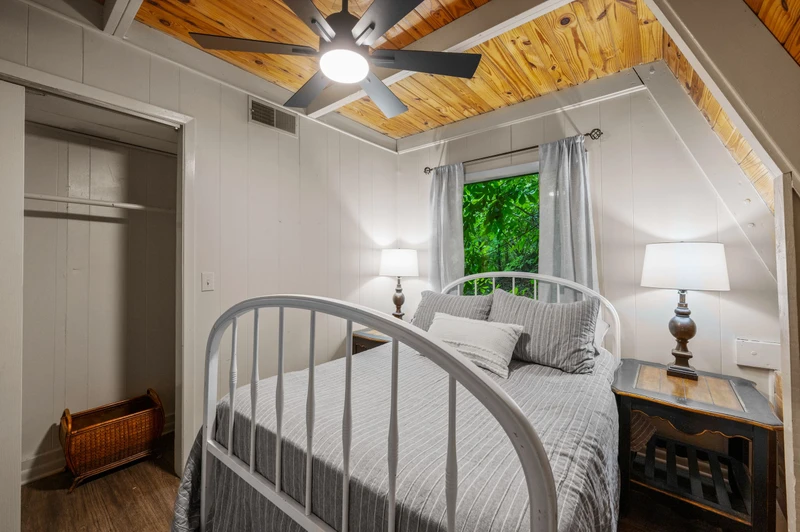 Sugar Bear Cabin