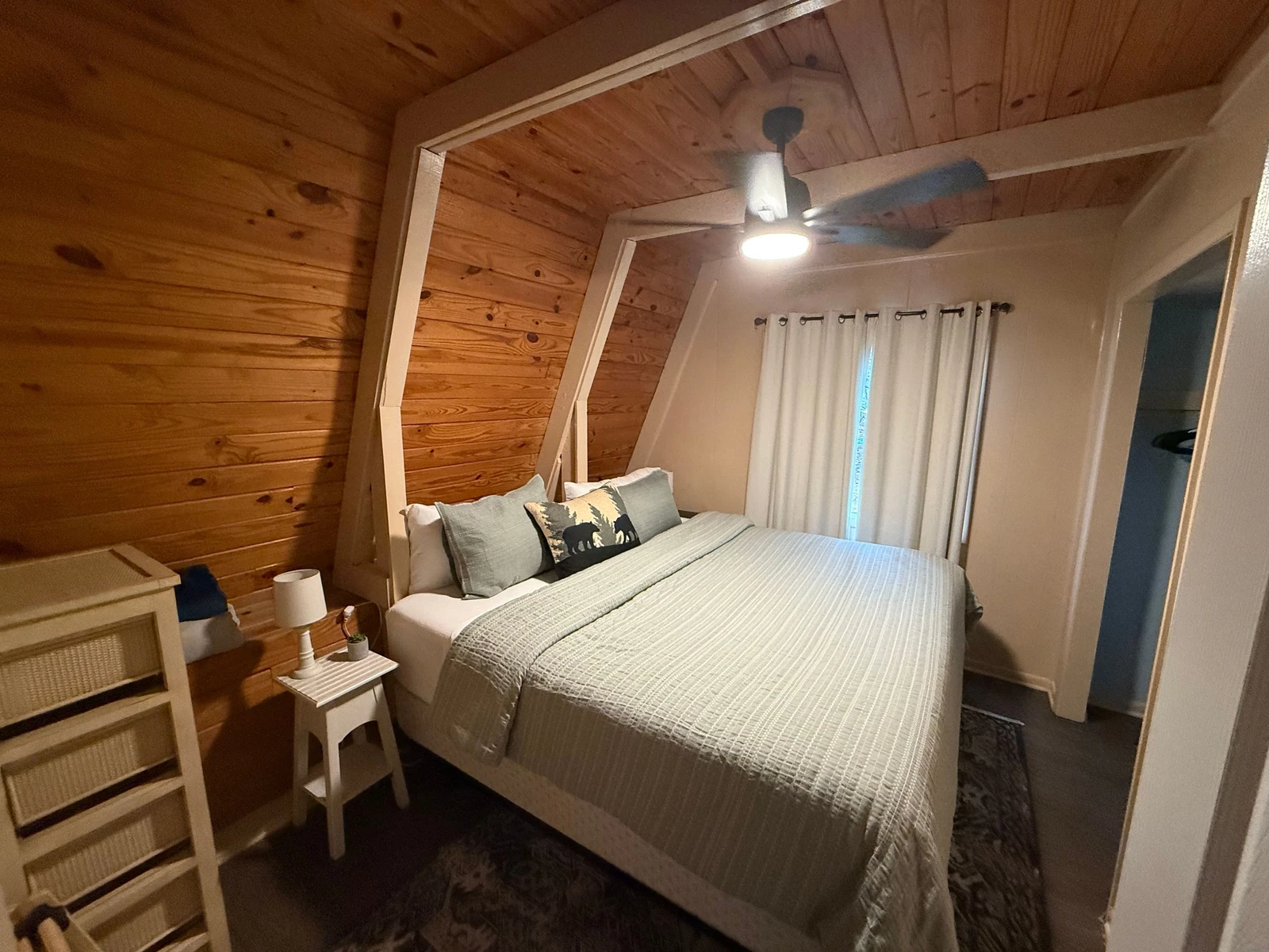 Sugar Bear Cabin