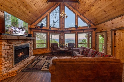 Smoky Mountain's 5 bedroom cabin rental living room.