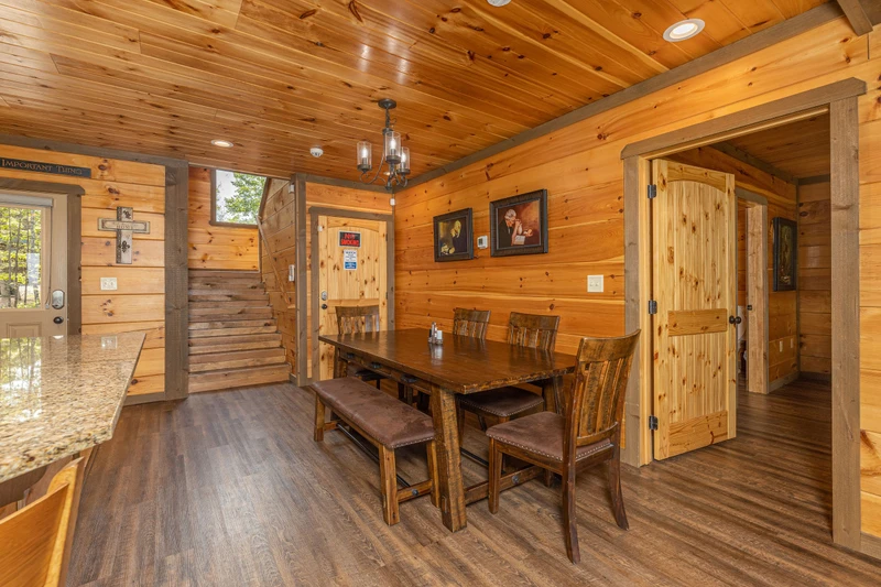 Smoky Mountains cabin dining area and breakfast bar.