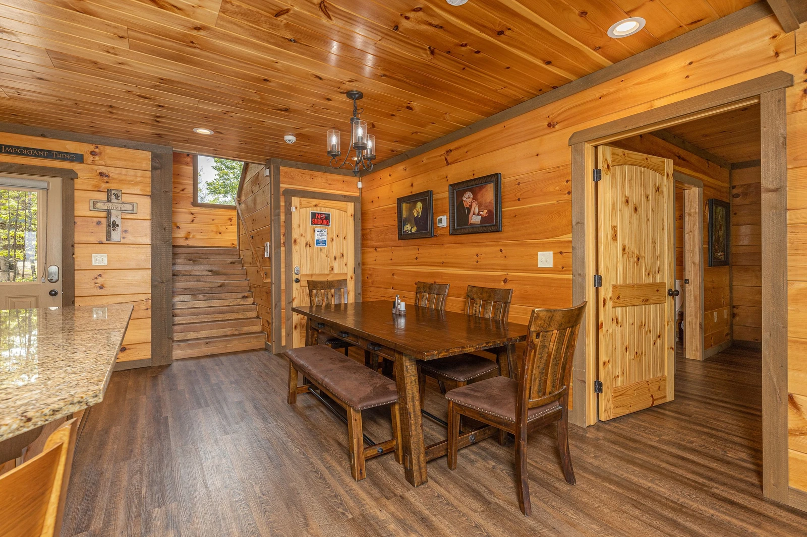 Smoky Mountains cabin dining area and breakfast bar.