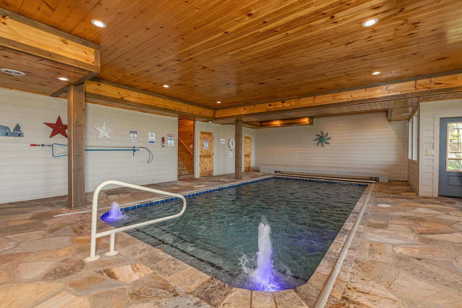 Smokies cabin rental with private indoor swimming pool.