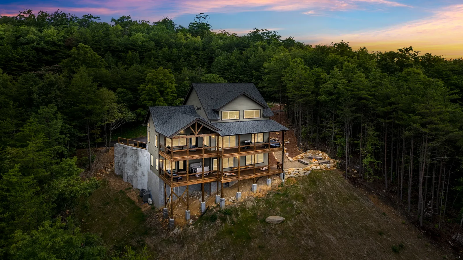 Thunderhead Mountain Lodge