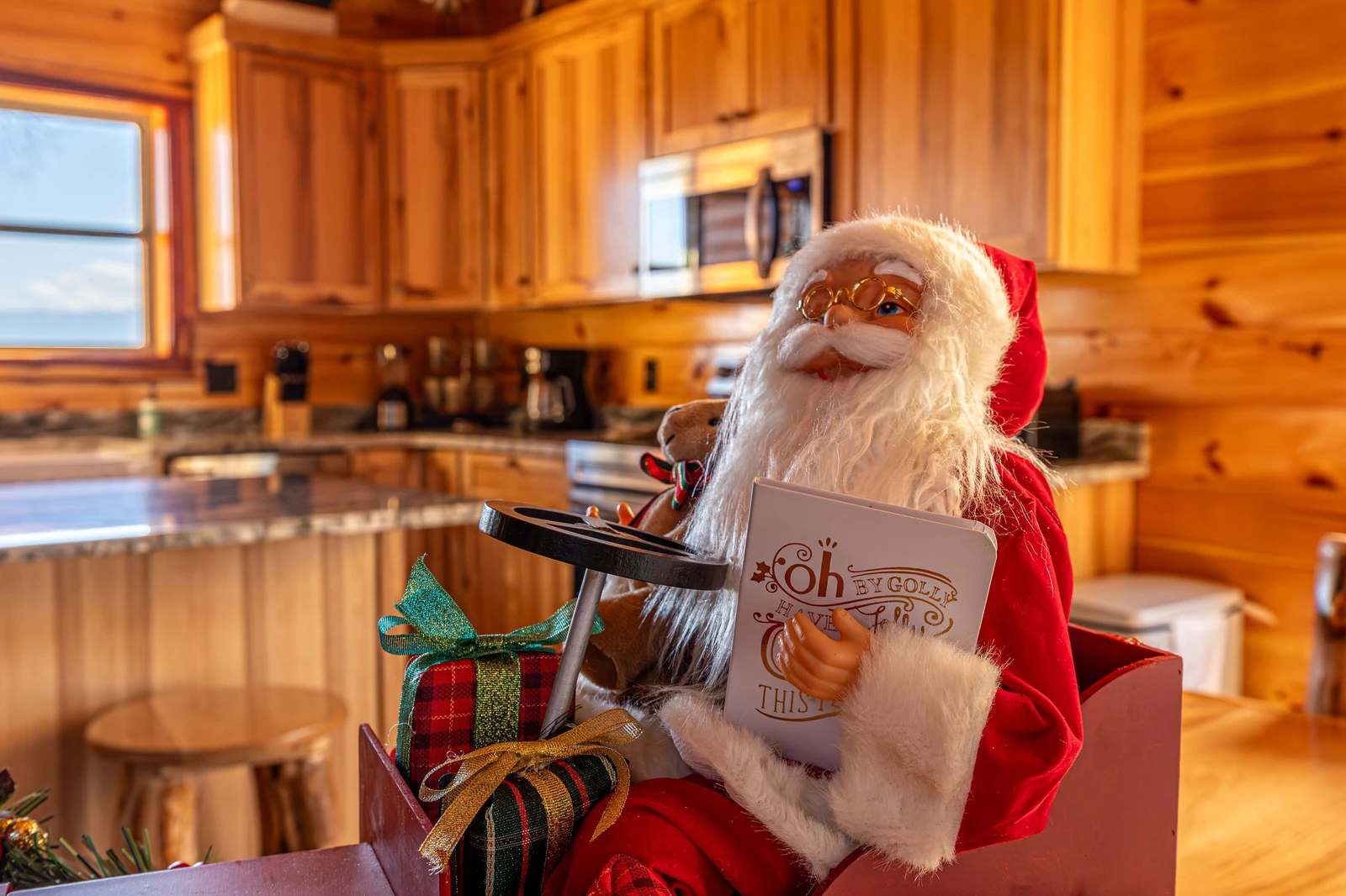 Christmas  decorations adorn your beautiful Smoky Mountains cabin rental.
