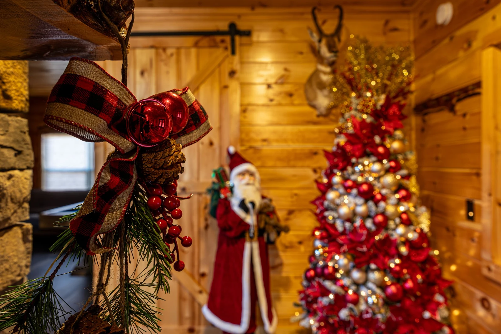 Holy and ribbons set off your cabin's fireplace.