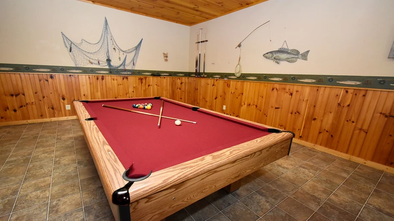Smoky Mountains cabin rental with game room.