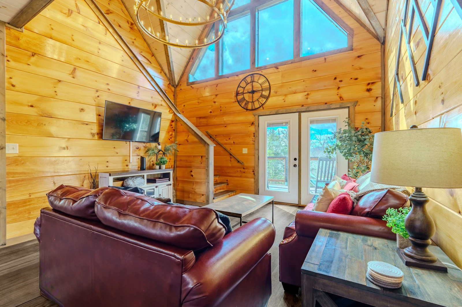 The Smokies Dream Lodge  Indoor Pool+Hot Tub & Epic Fun!