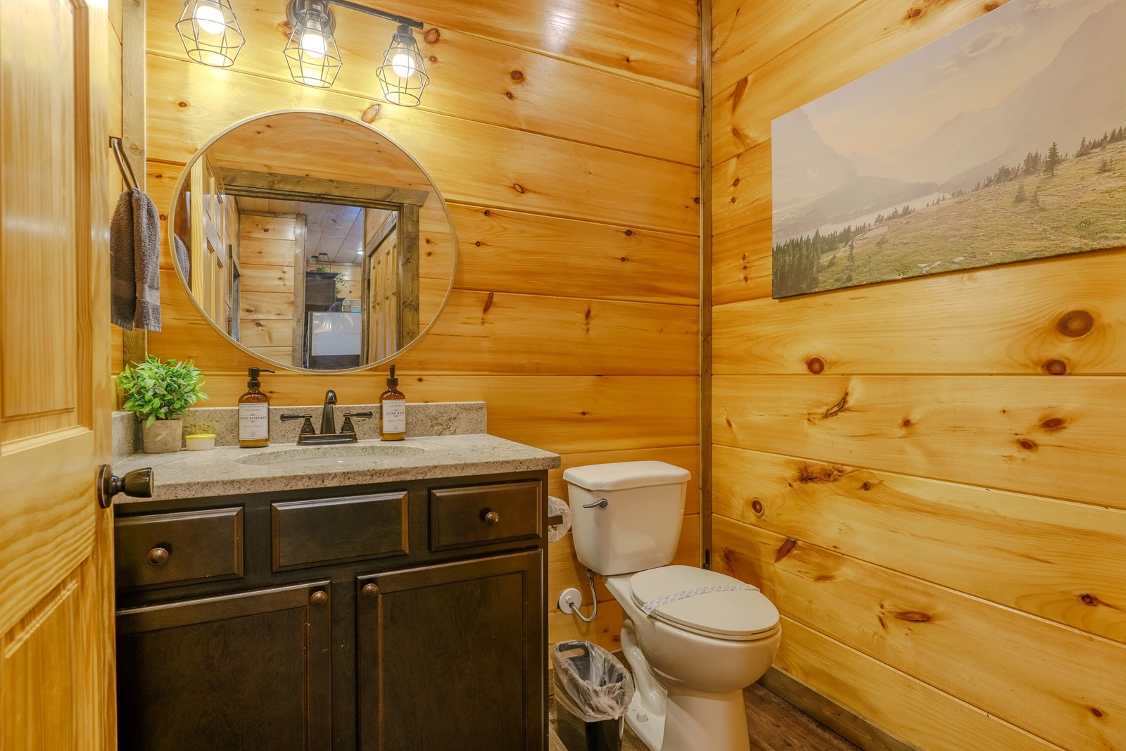 The Smokies Dream Lodge  Indoor Pool+Hot Tub & Epic Fun!