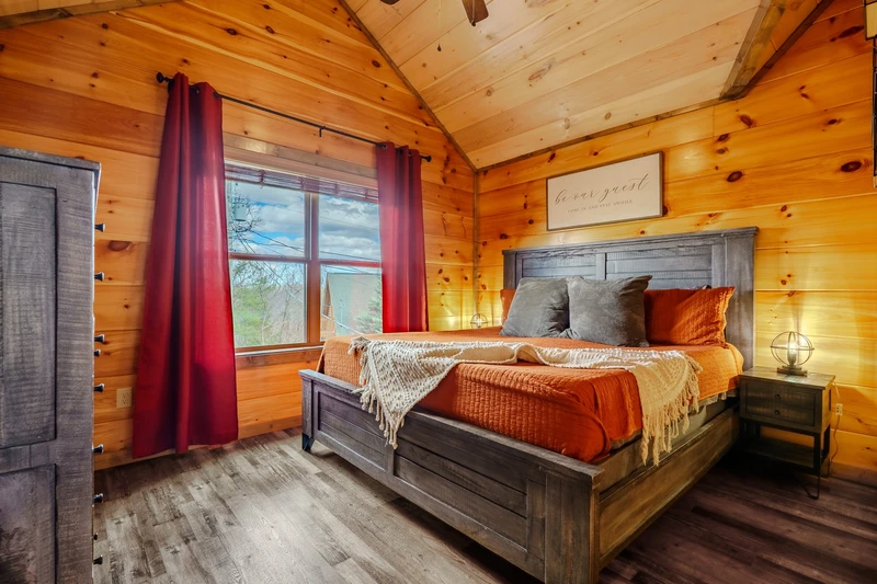 The Smokies Dream Lodge  Indoor Pool+Hot Tub & Epic Fun!