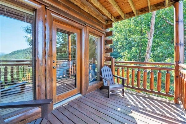 Smoky Mountain Bearadise