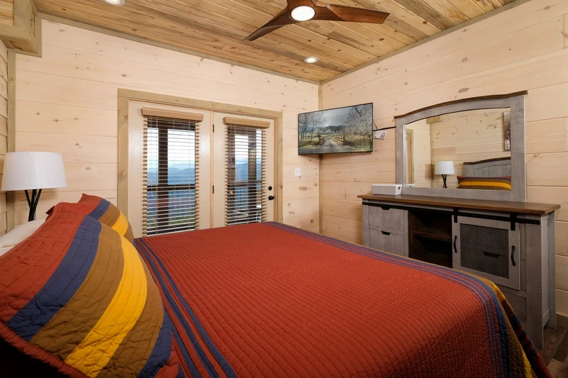 173700537