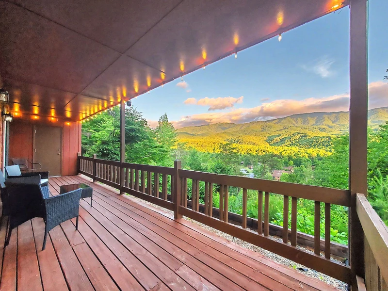 View of the covered deck in the summer
