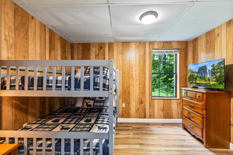 173732351