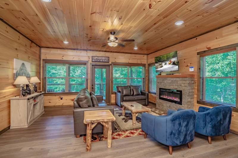 Smoky Splash Retreat
