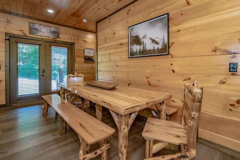 Smoky Splash Retreat