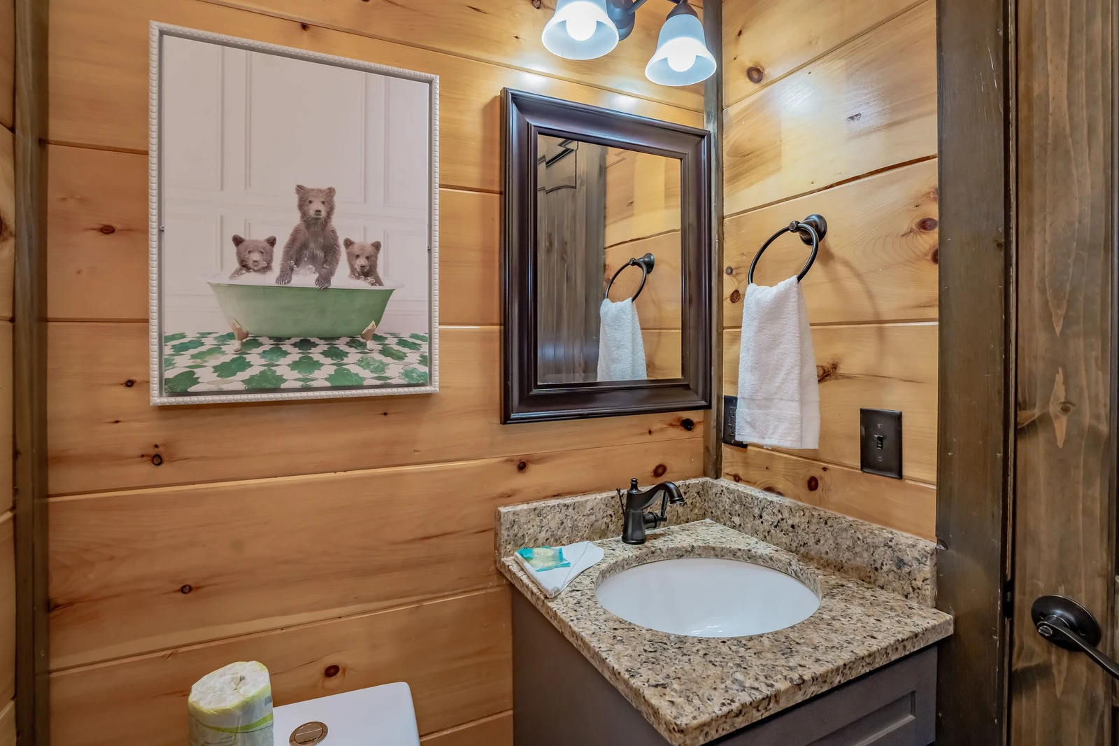 Smoky Splash Retreat