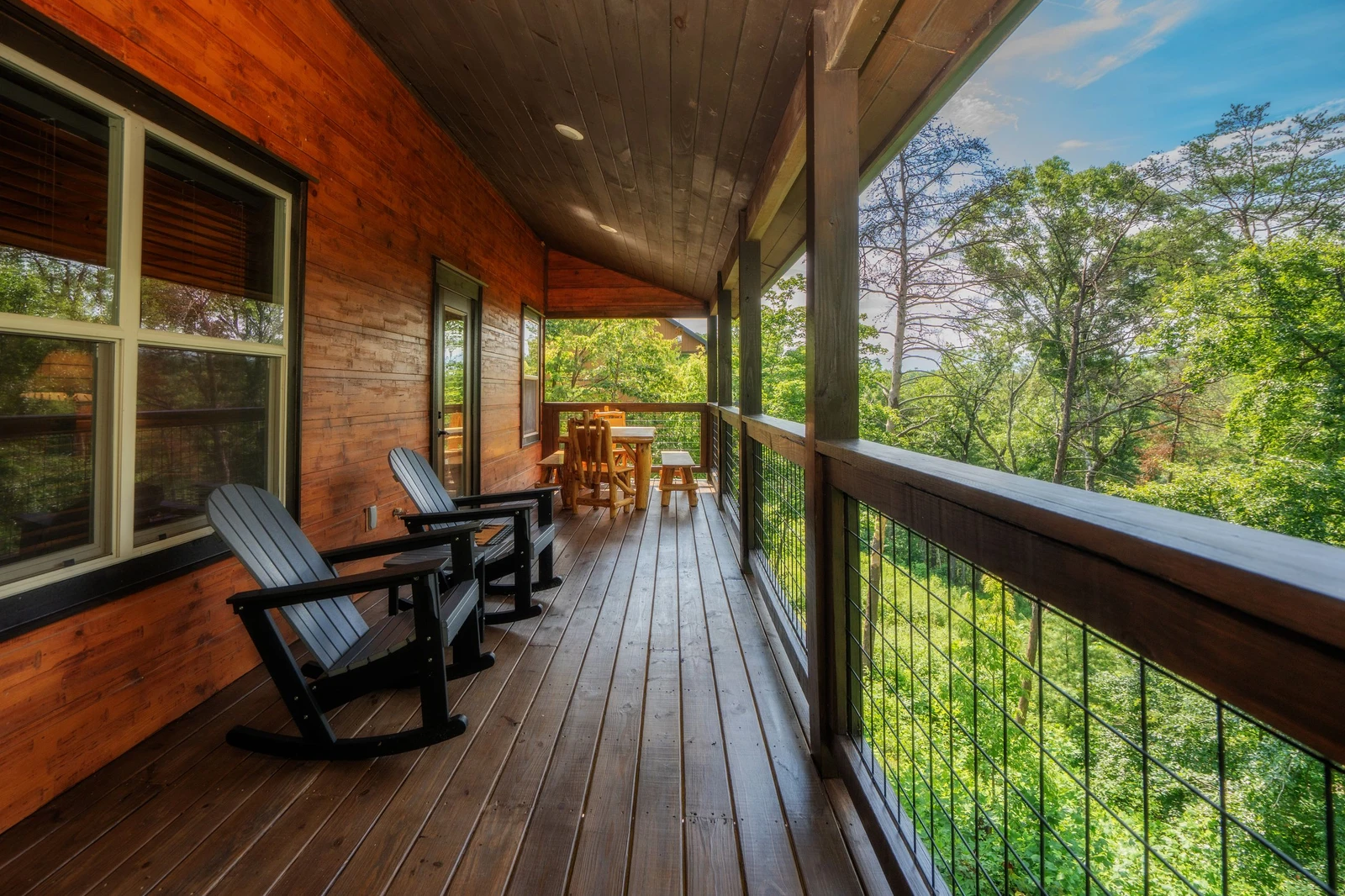 Smoky Splash Retreat