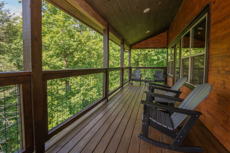 Smoky Splash Retreat