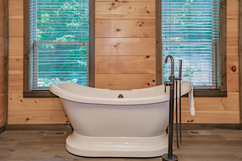 Smoky Splash Retreat